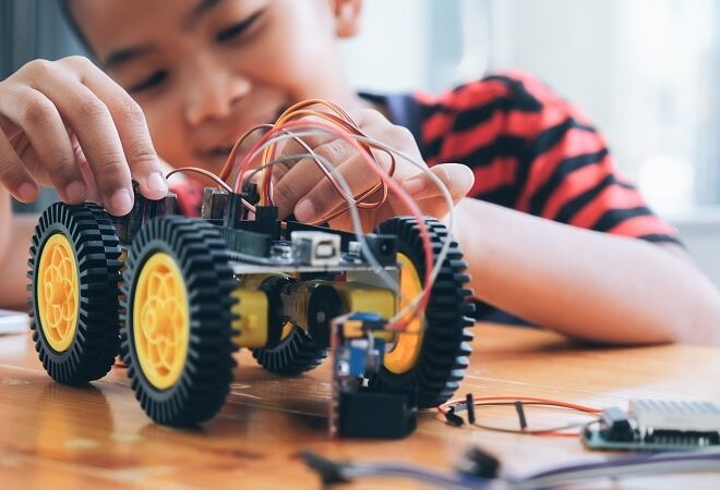 The Evolution of Play: A Deep Dive into STEM Toy News and AI-Powered Innovations